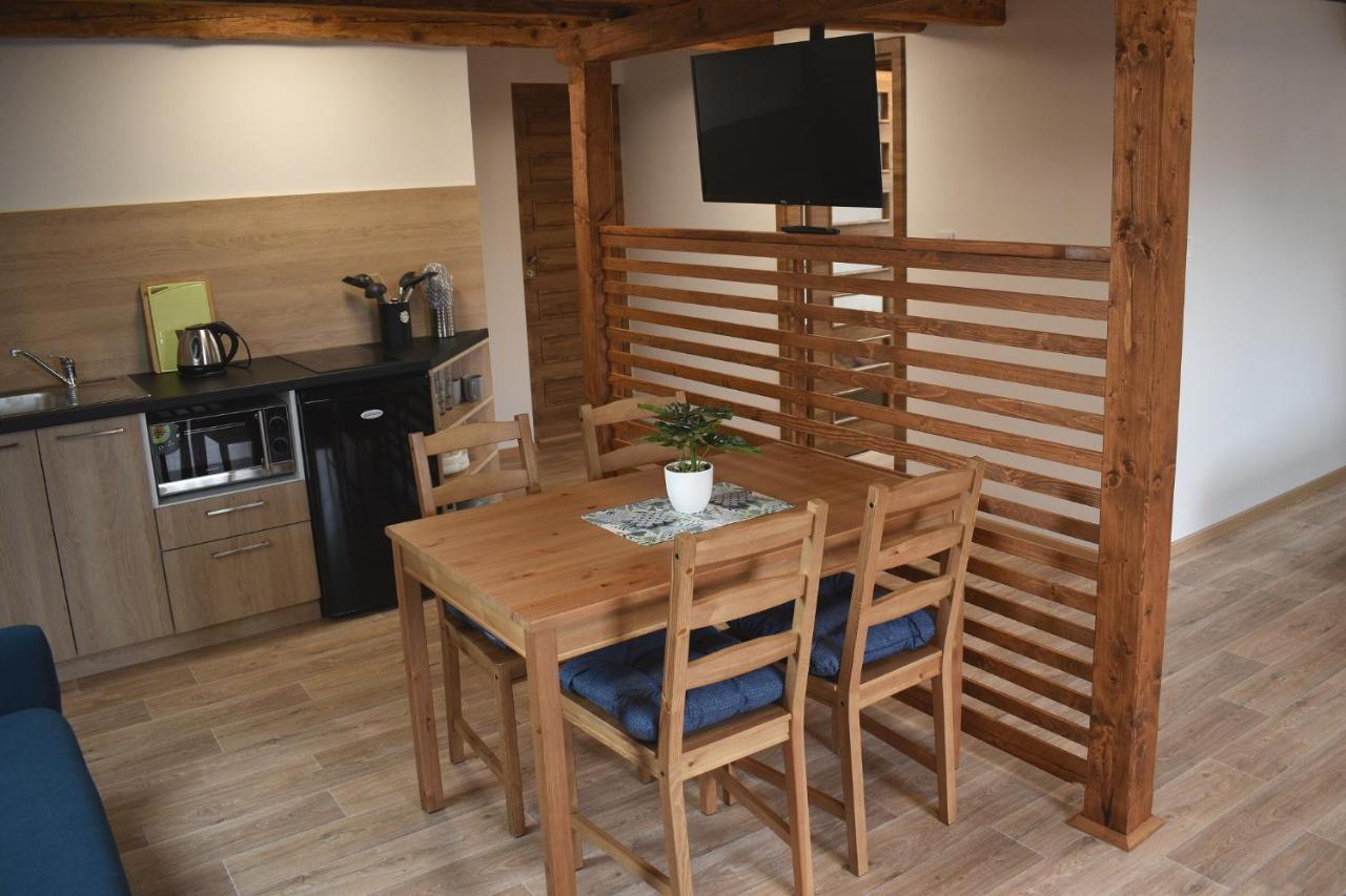 Apartman Ruzak Ruzova エクステリア 写真