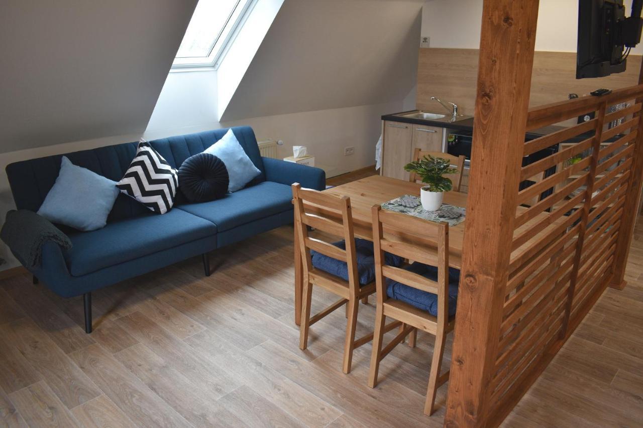 Apartman Ruzak Ruzova エクステリア 写真