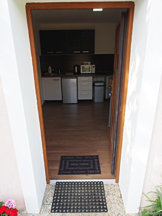 Apartman Ruzak Ruzova エクステリア 写真